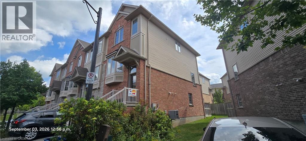 342 MILL Street Unit# 32, Kitchener — photo 2