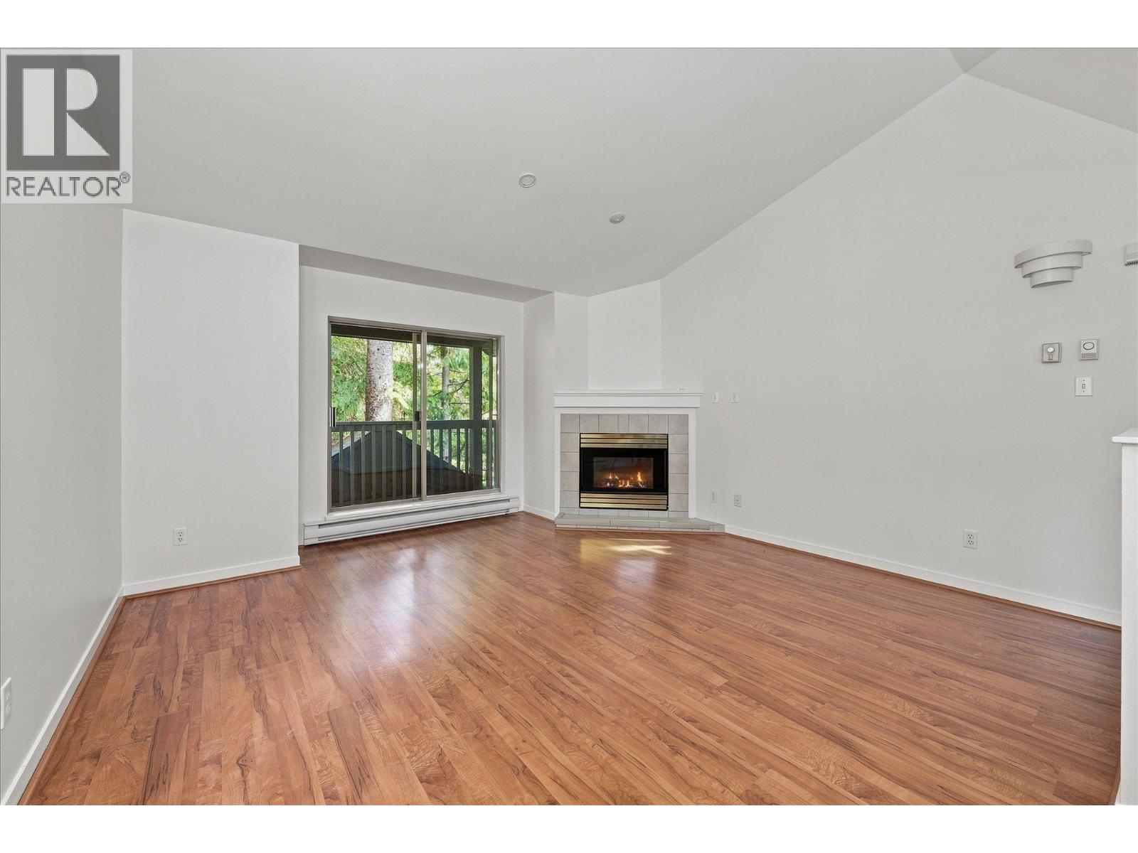 28D 3102 PANORAMA RIDGE, Whistler — photo 3
