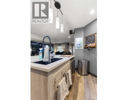 4929 Southlands Drive Se, Medicine Hat, AB T1B0C1 Photo 14