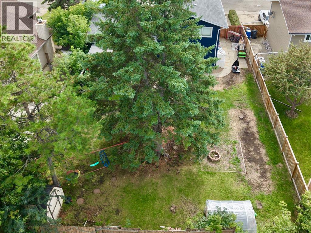 9610 74 Avenue - Image 37