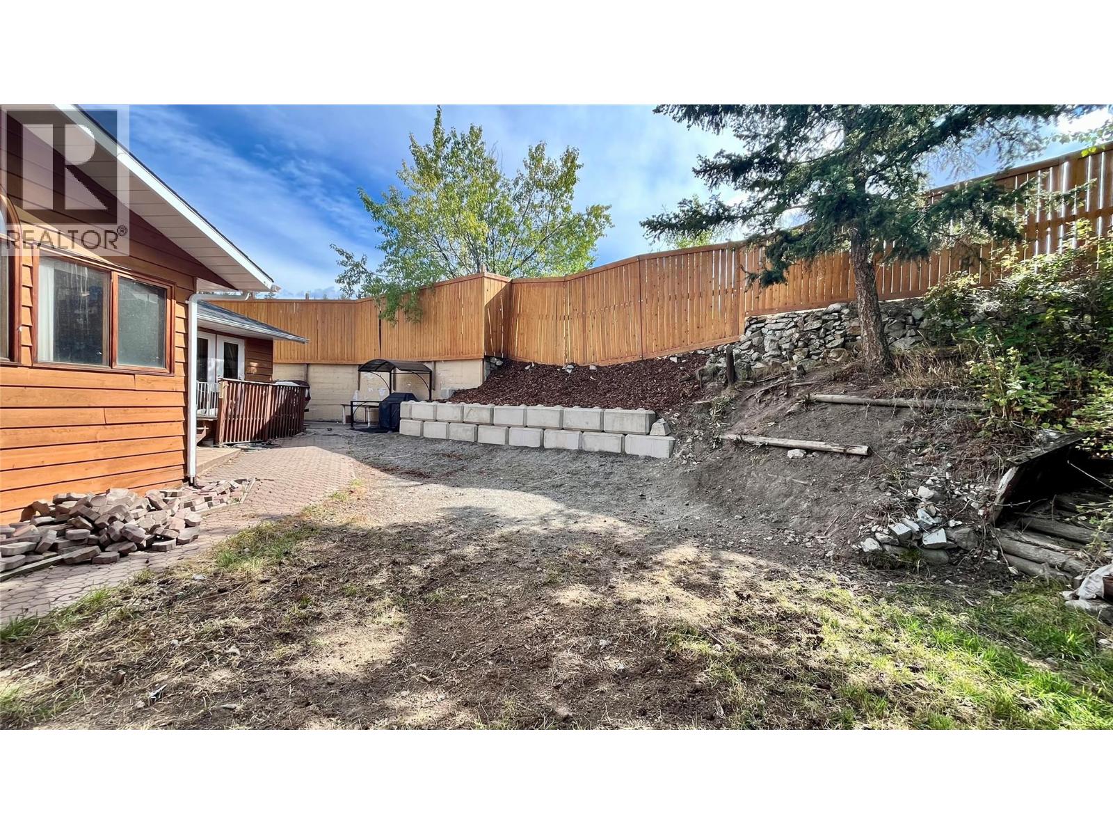 182 JASPER Drive, Logan Lake