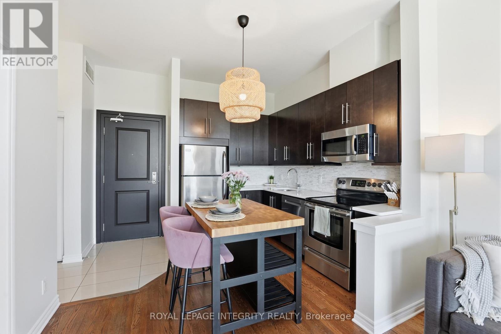 2 Bed, 2 Bath Apartment for Sale in Ottawa – 310 – 682 CHURCHILL AVENUE N, Ottawa – MLS# X13753910 - Image 10