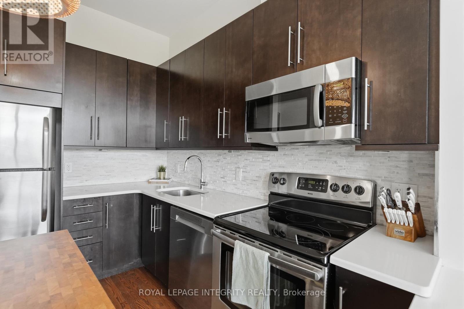 2 Bed, 2 Bath Apartment for Sale in Ottawa – 310 – 682 CHURCHILL AVENUE N, Ottawa – MLS# X13753910 - Image 11