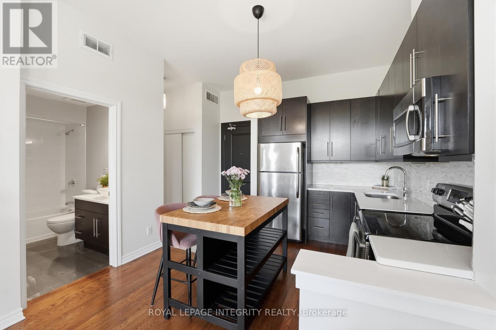 2 Bed, 2 Bath Apartment for Sale in Ottawa – 310 – 682 CHURCHILL AVENUE N, Ottawa – MLS# X13753910 - Image 12