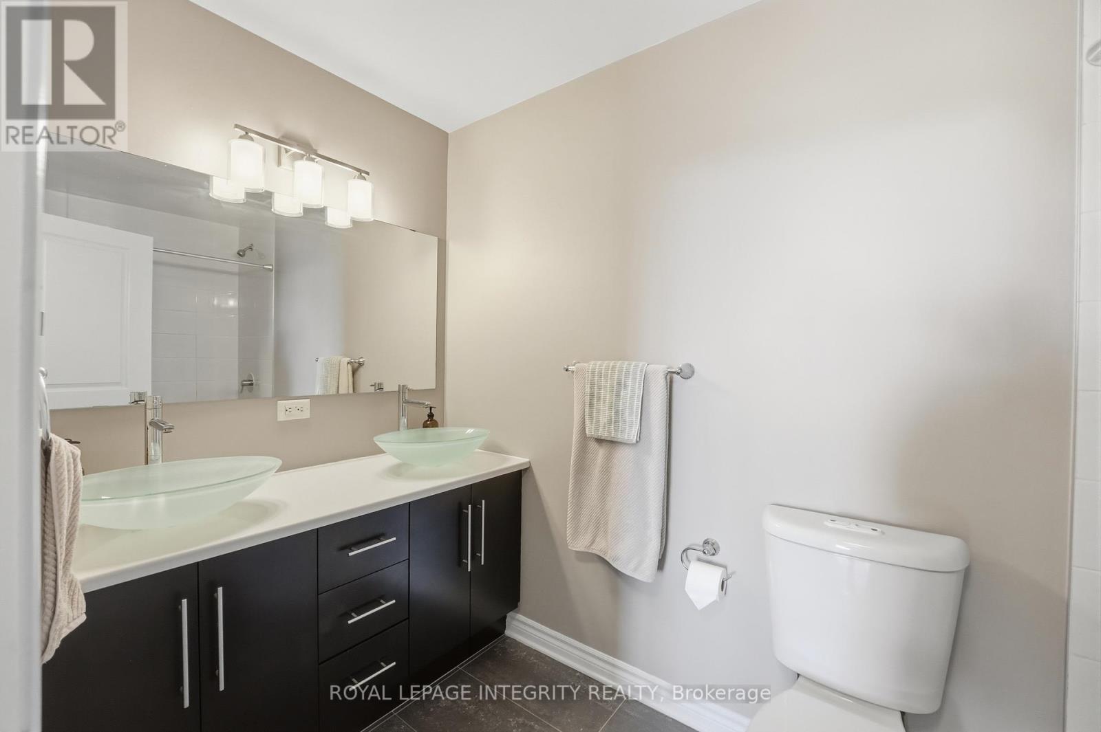 2 Bed, 2 Bath Apartment for Sale in Ottawa – 310 – 682 CHURCHILL AVENUE N, Ottawa – MLS# X13753910 - Image 23