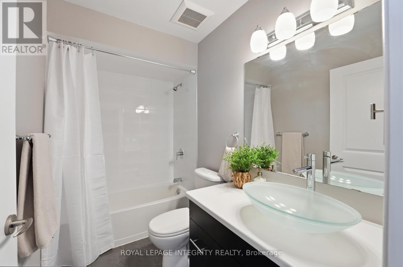 2 Bed, 2 Bath Apartment for Sale in Ottawa – 310 – 682 CHURCHILL AVENUE N, Ottawa – MLS# X13753910 - Image 26