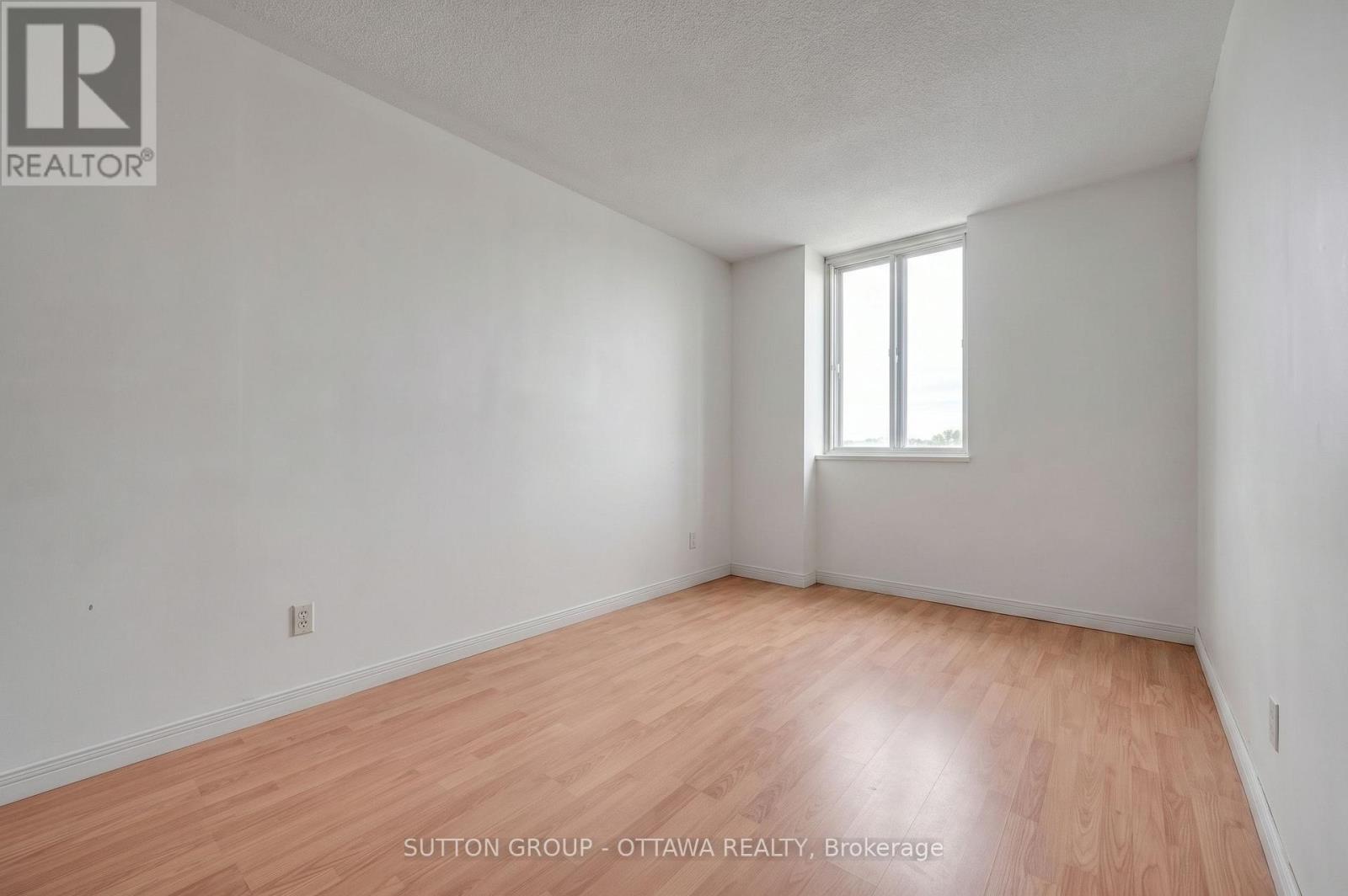 3 Bed, 2 Bath Apartment for Sale in Ottawa – 516 – 2000 JASMINE CRESCENT, Ottawa – MLS# X13753938 - Image 10