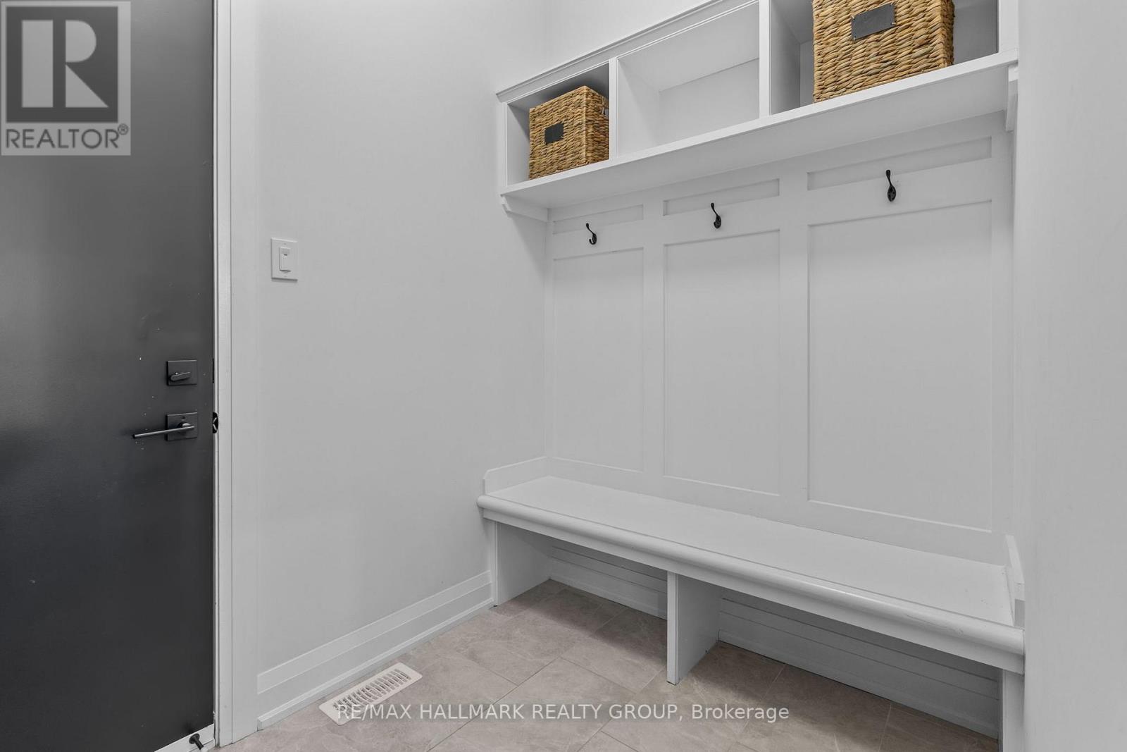 412 BUTLER FARM ROAD - Image 21