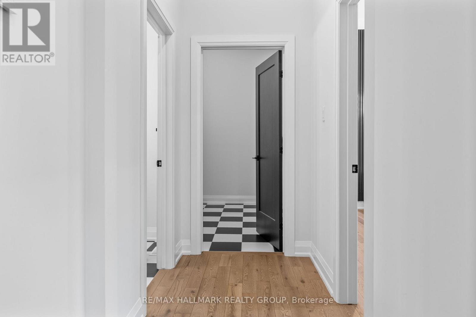 412 BUTLER FARM ROAD - 23