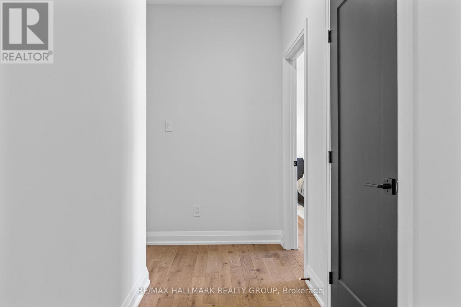 412 BUTLER FARM ROAD - Image 33