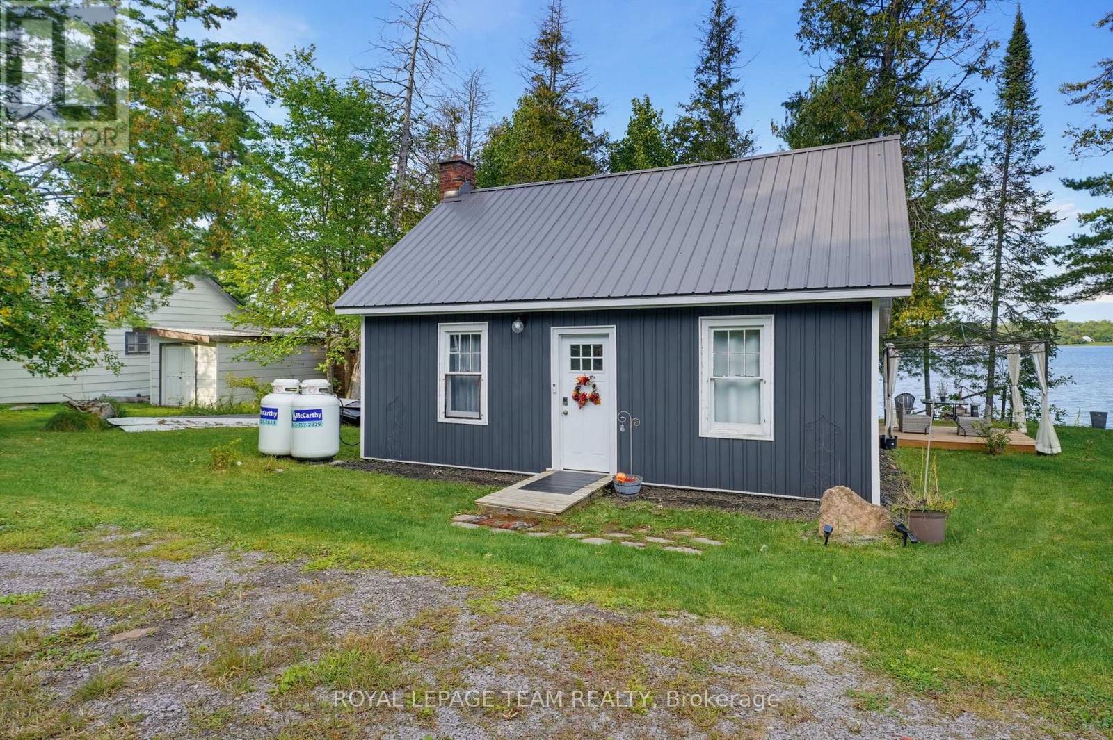 754 FOREST PARK ROAD - 11