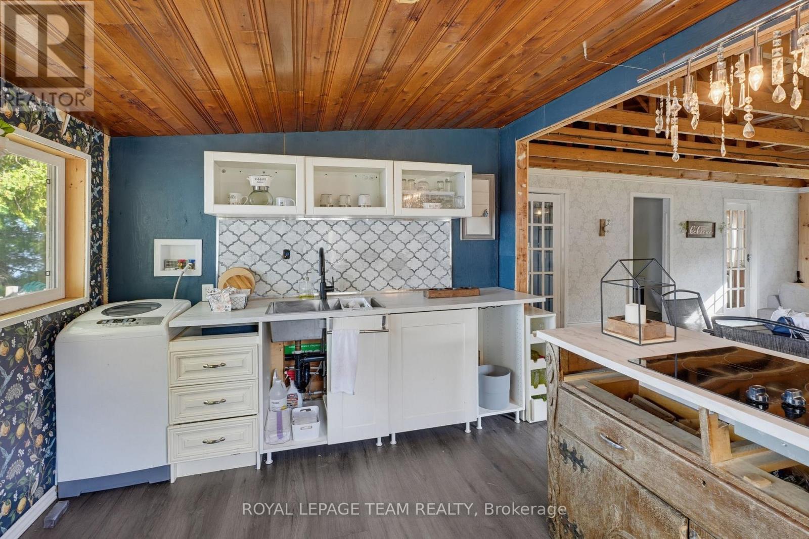 754 FOREST PARK ROAD - Image 20