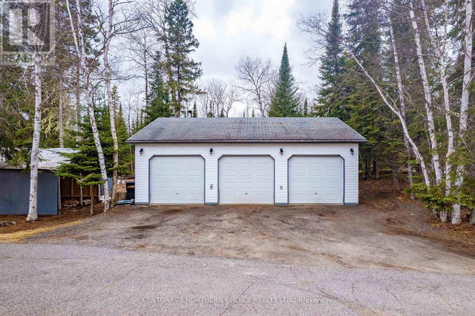 481 GOLDPINES ROAD - Image 45