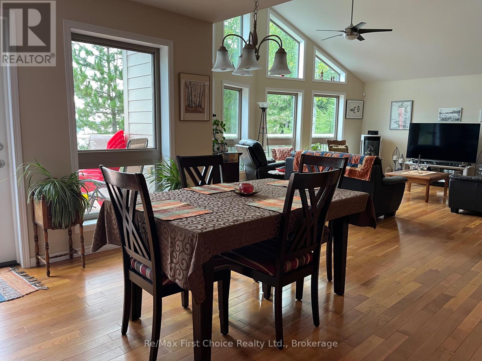 291 BERNIER BEACH BOULEVARD - 8
