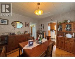 Living room - 1909 Route 776, Grand Manan, NB E5G3H1 Photo 10