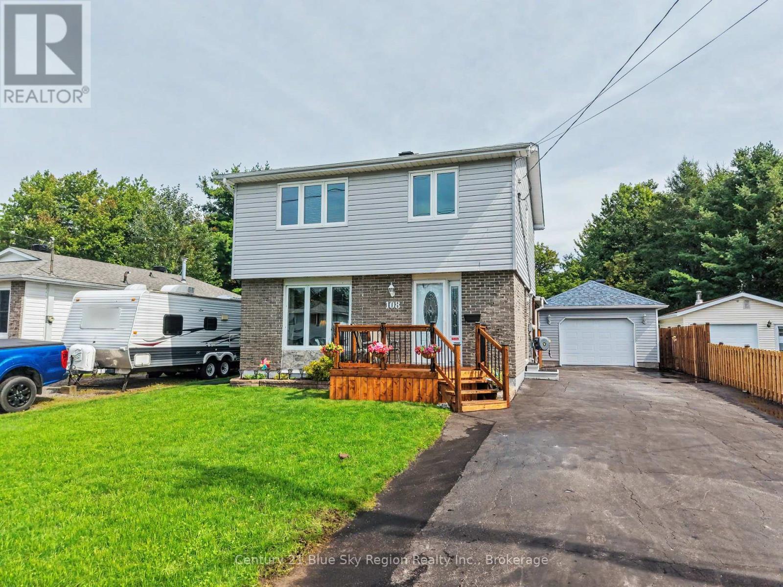 108 TWEEDSMUIR DRIVE - 1