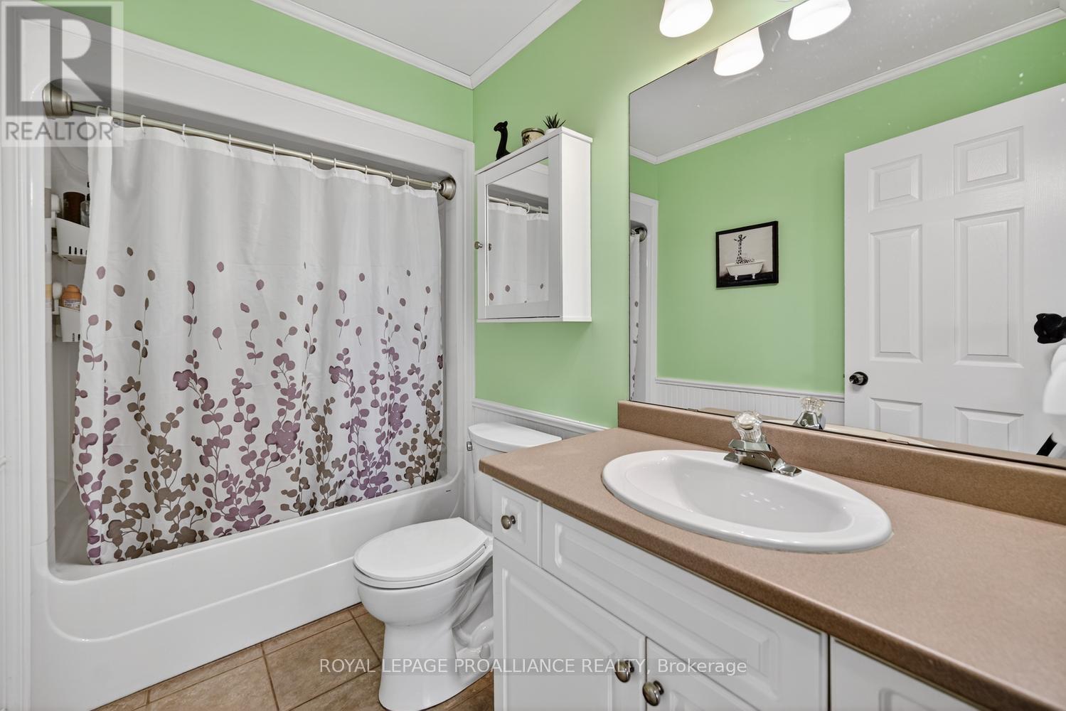 1014 CRESTWOOD DRIVE - Image 22