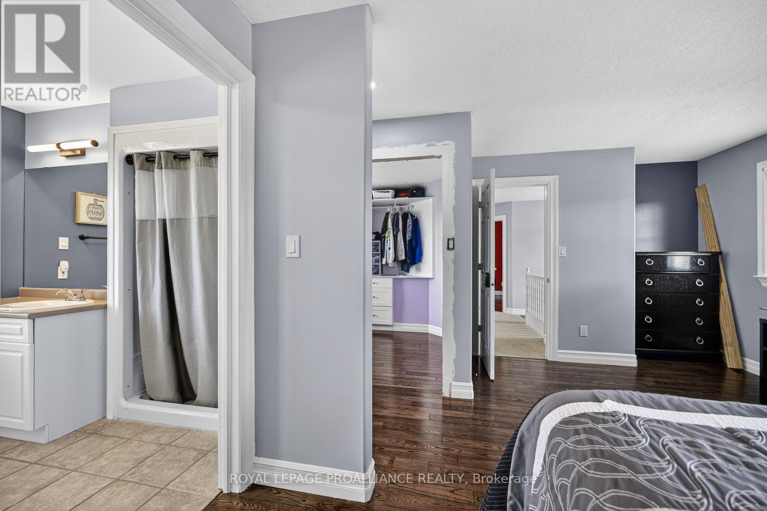1014 CRESTWOOD DRIVE - Image 26