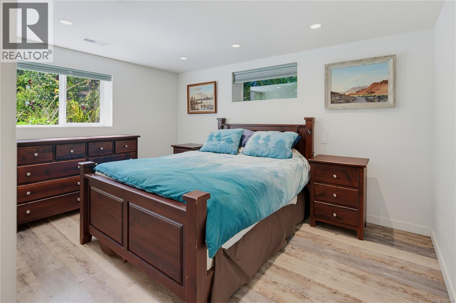 2083 Renfrew Rd - Image 23