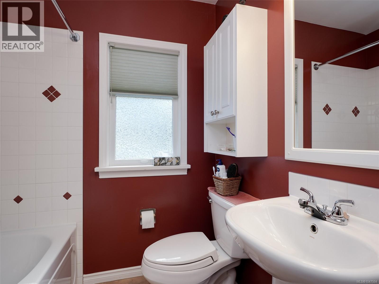 2568 Margate Ave - 10