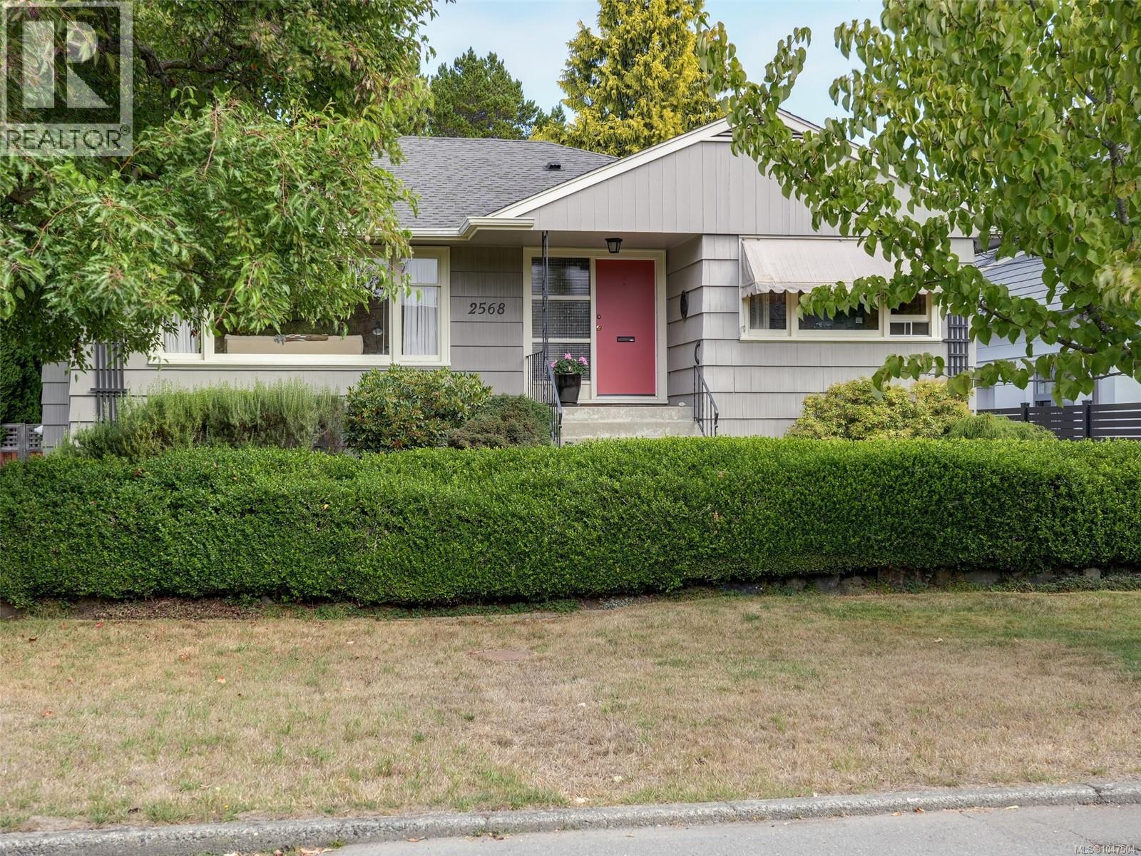 2568 Margate Ave - Image 24