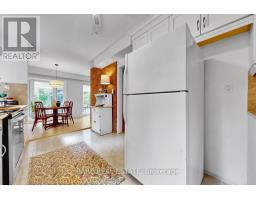192 Three Valleys Drive, Toronto, ON M3A3L8 Photo 16