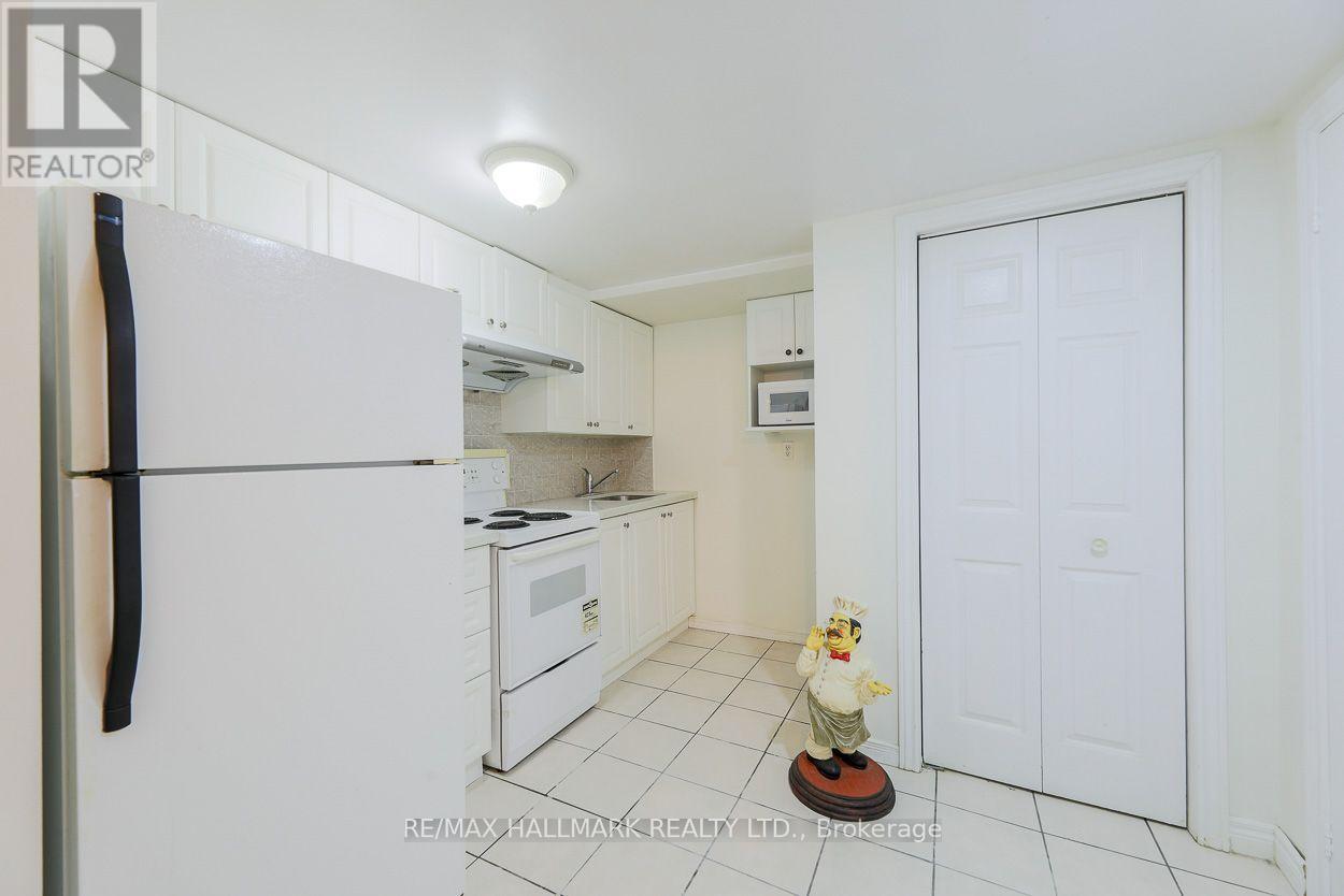 #1 83 RAMEAU DRIVE - 15