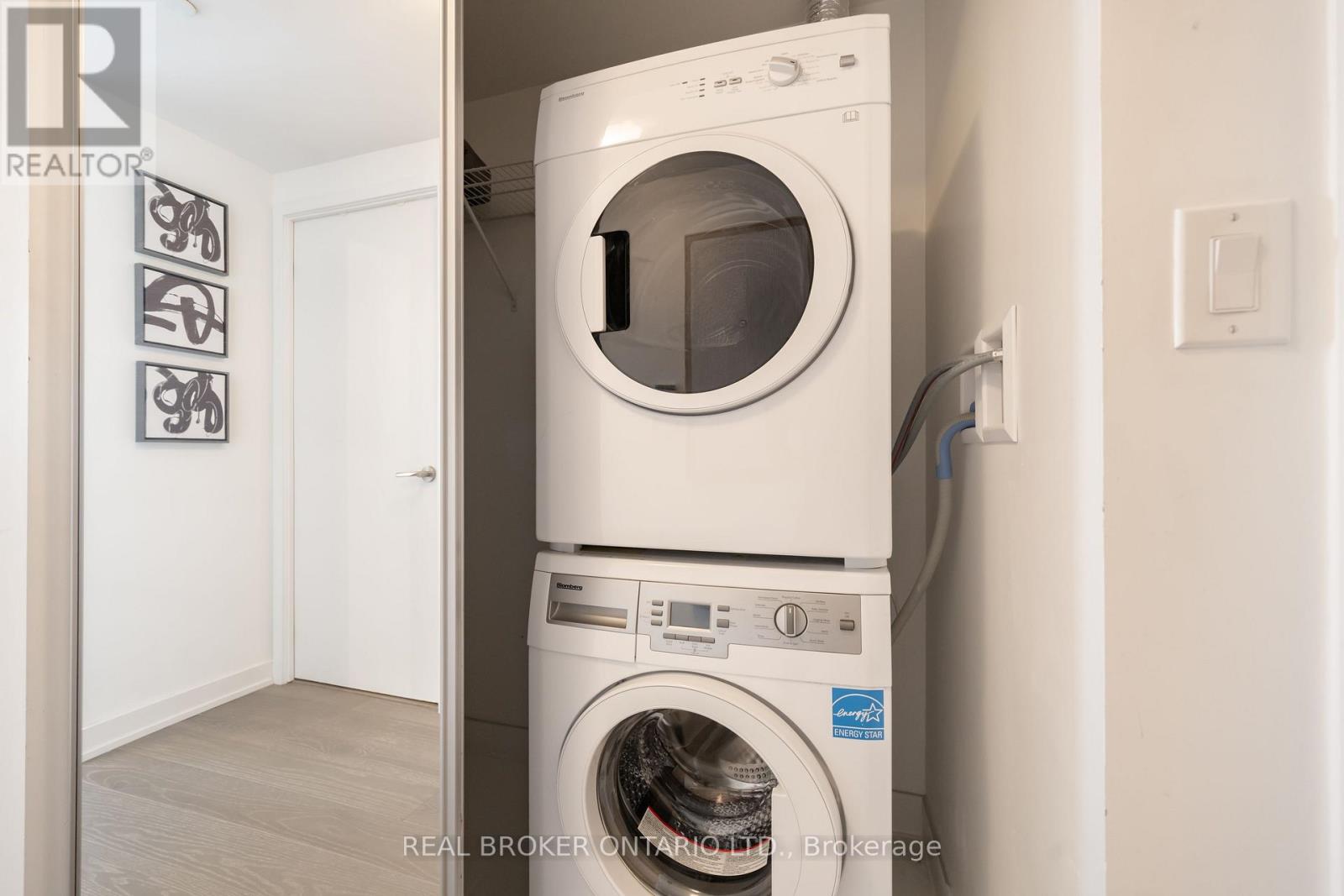 #5311 11 WELLESLEY STREET W - 20