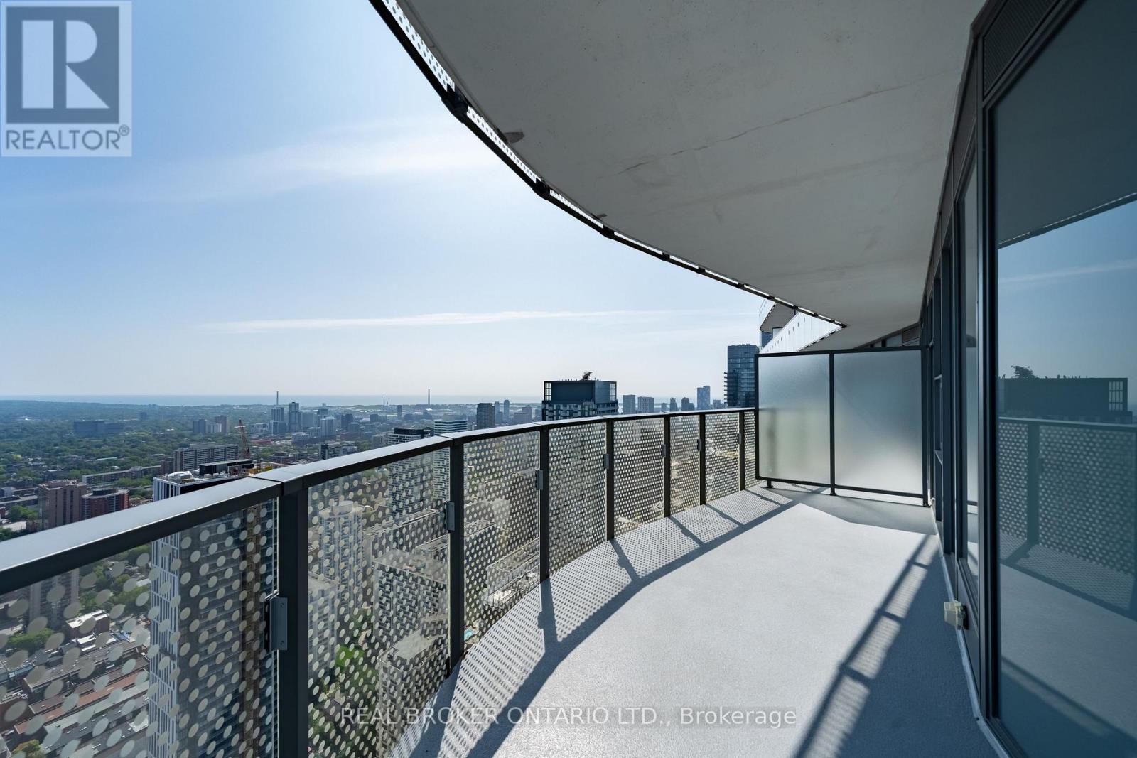 #5311 11 WELLESLEY STREET W - 22