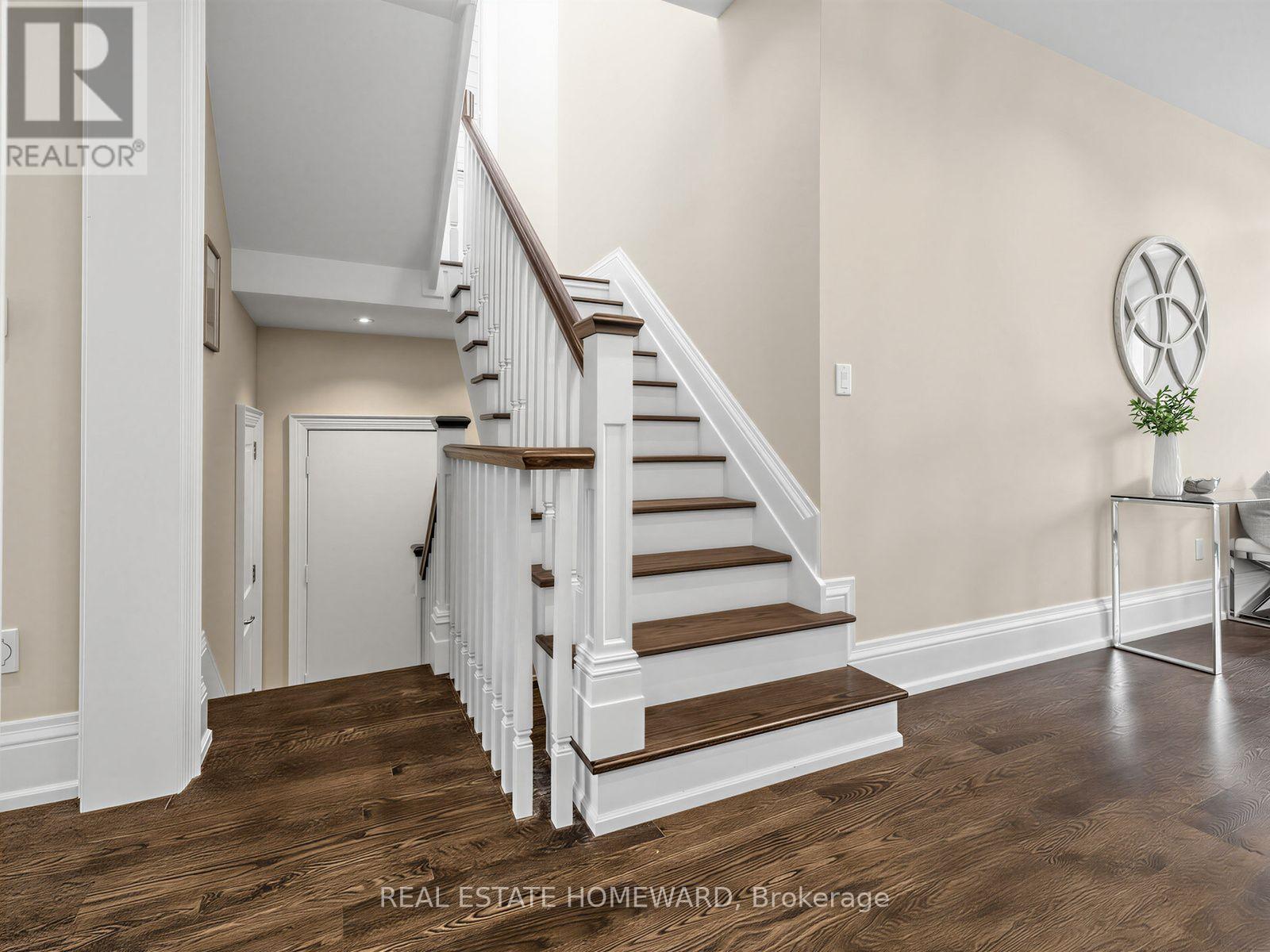 553 BROADWAY AVENUE - 20