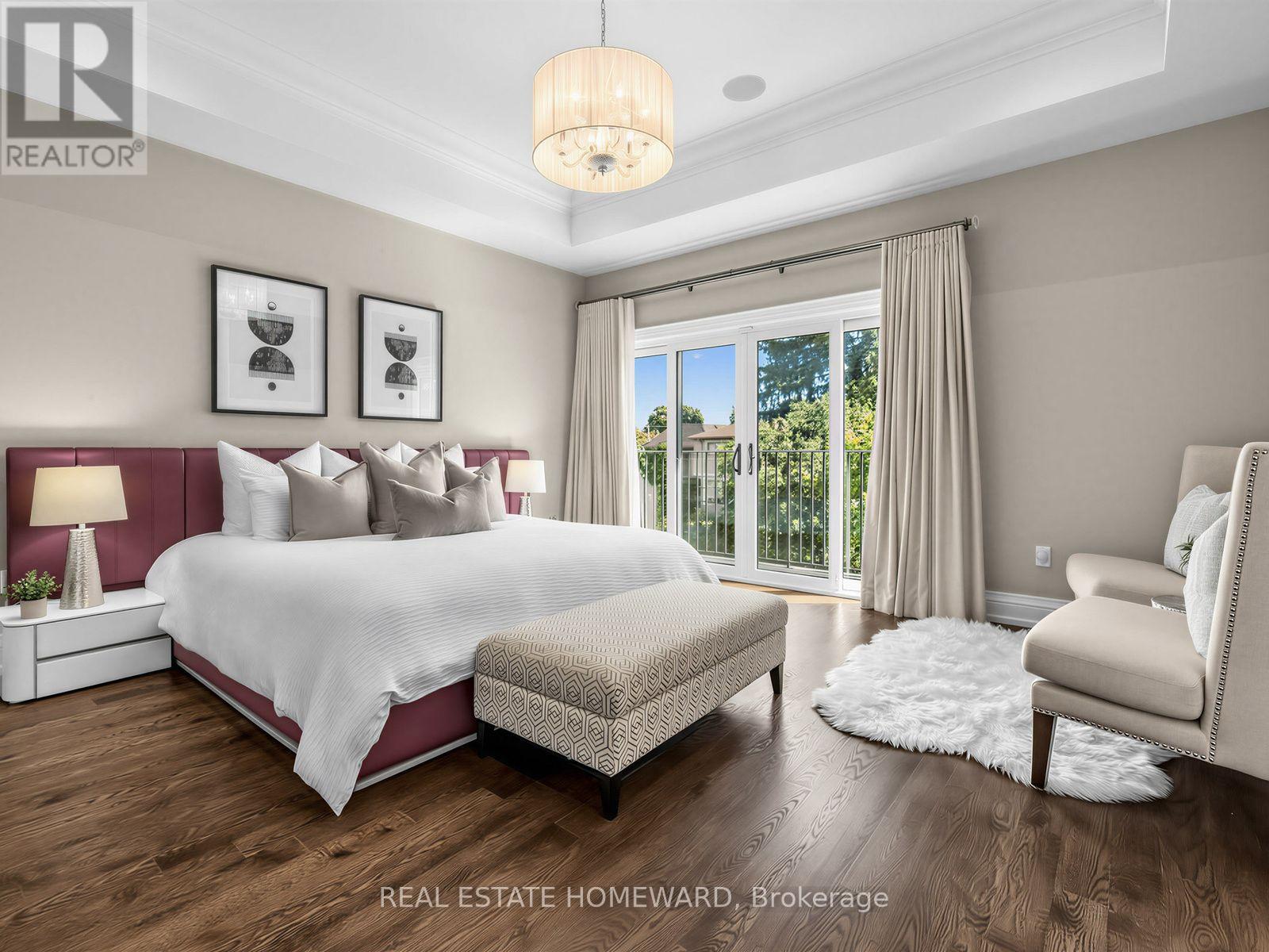 553 BROADWAY AVENUE - 21