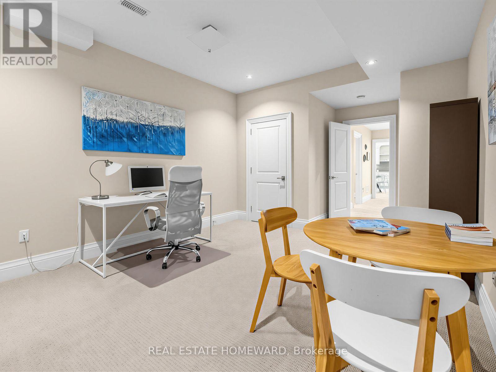 553 BROADWAY AVENUE - 44