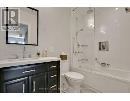 254 Yonge Boulevard, Toronto, ON M5M3J3 Photo 30
