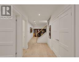 254 Yonge Boulevard, Toronto, ON M5M3J3 Photo 44