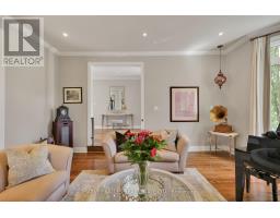 Kitchen - 254 Yonge Boulevard, Toronto, ON M5M3J3 Photo 7