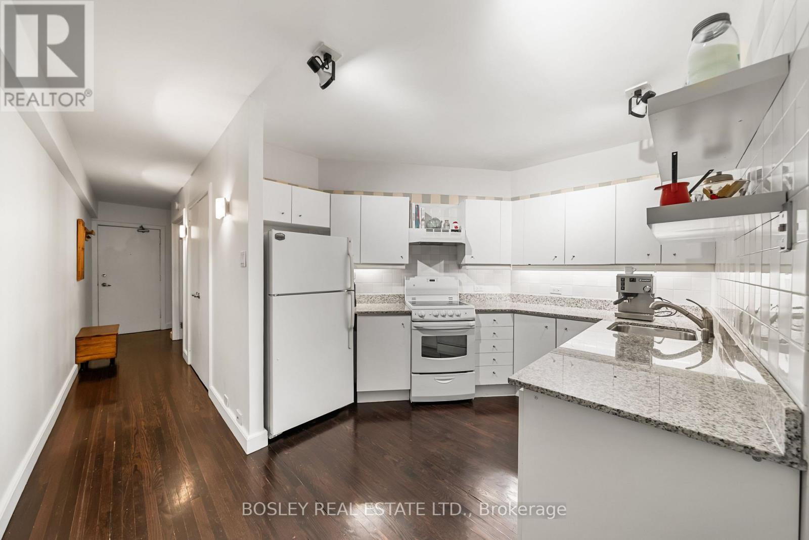#210 150 FARNHAM AVENUE - 16