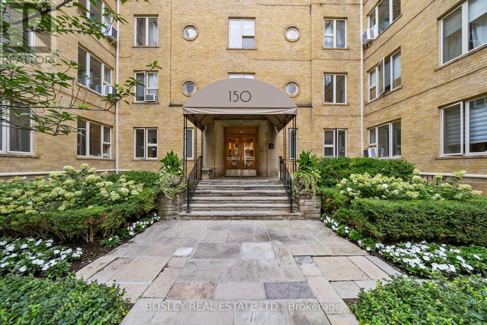 #210 150 FARNHAM AVENUE - 4