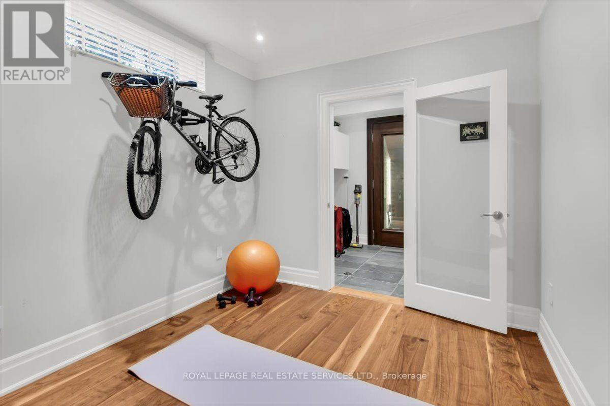 40 DIVADALE DRIVE - 36