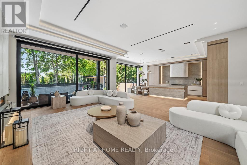 77 WALDER AVENUE - 11