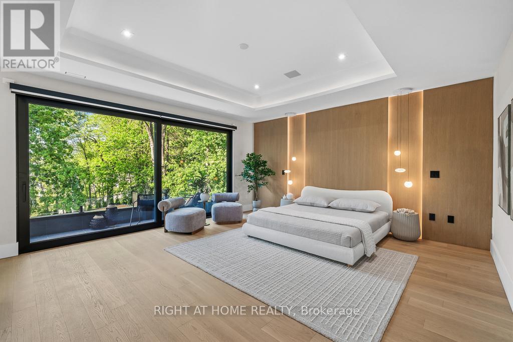 77 WALDER AVENUE - 23