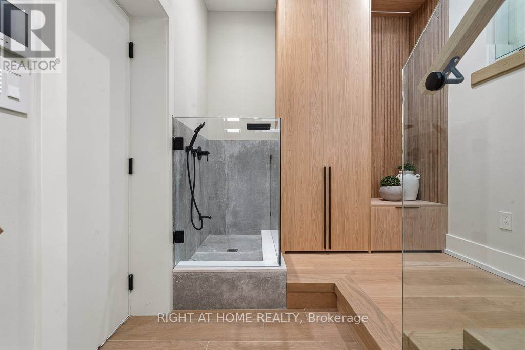 77 WALDER AVENUE - Image 37
