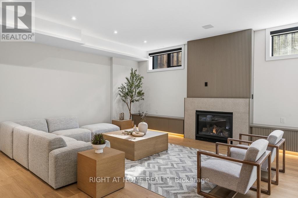 77 WALDER AVENUE - 39