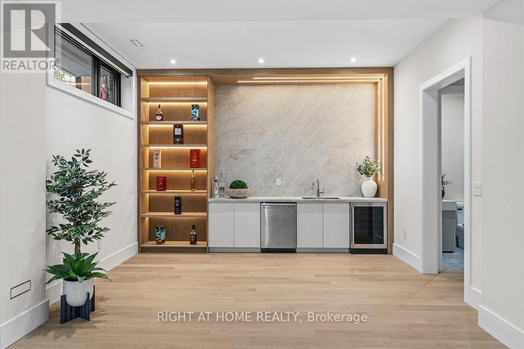 77 WALDER AVENUE - Image 40