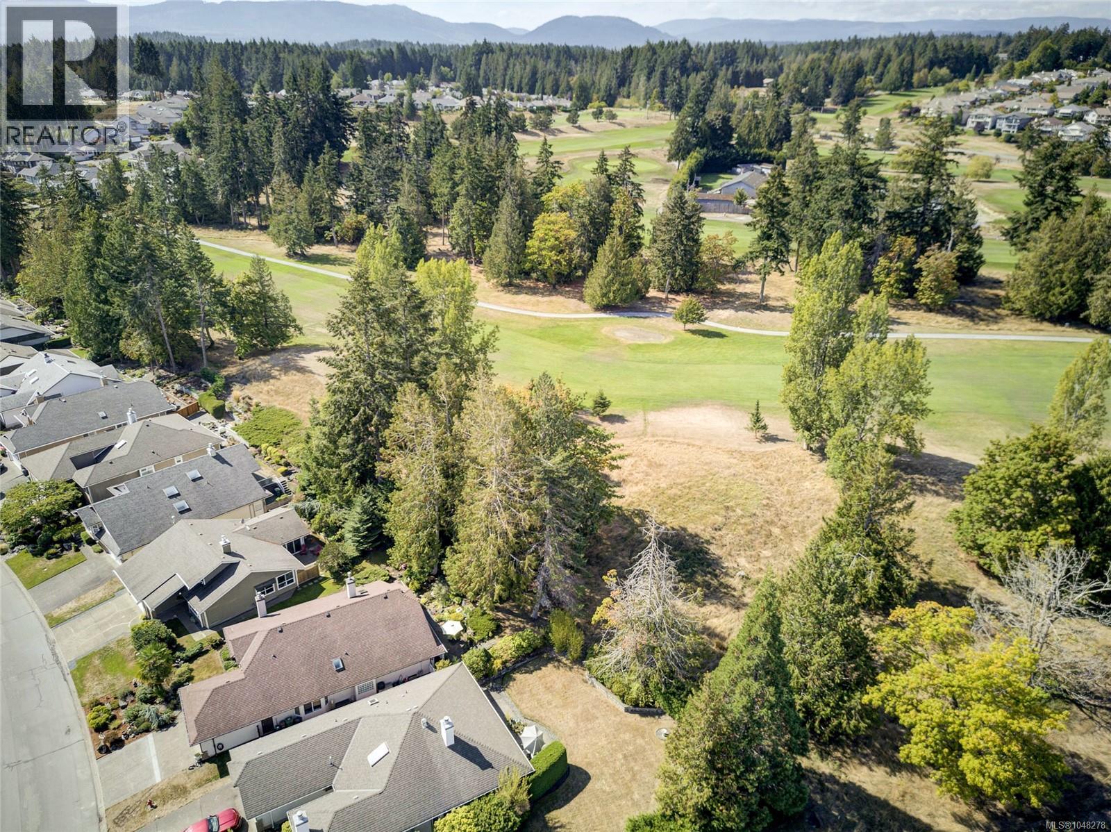 3568 Arbutus Dr S - Image 5