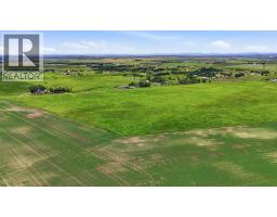2253 Drive, Rural Foothills County, AB T1S3Z4 Photo 16
