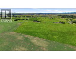 2253 Drive, Rural Foothills County, AB T1S3Z4 Photo 8