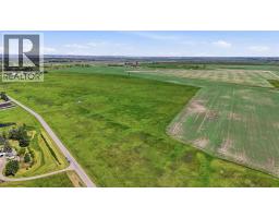 2253 Drive, Rural Foothills County, AB T1S3Z4 Photo 17