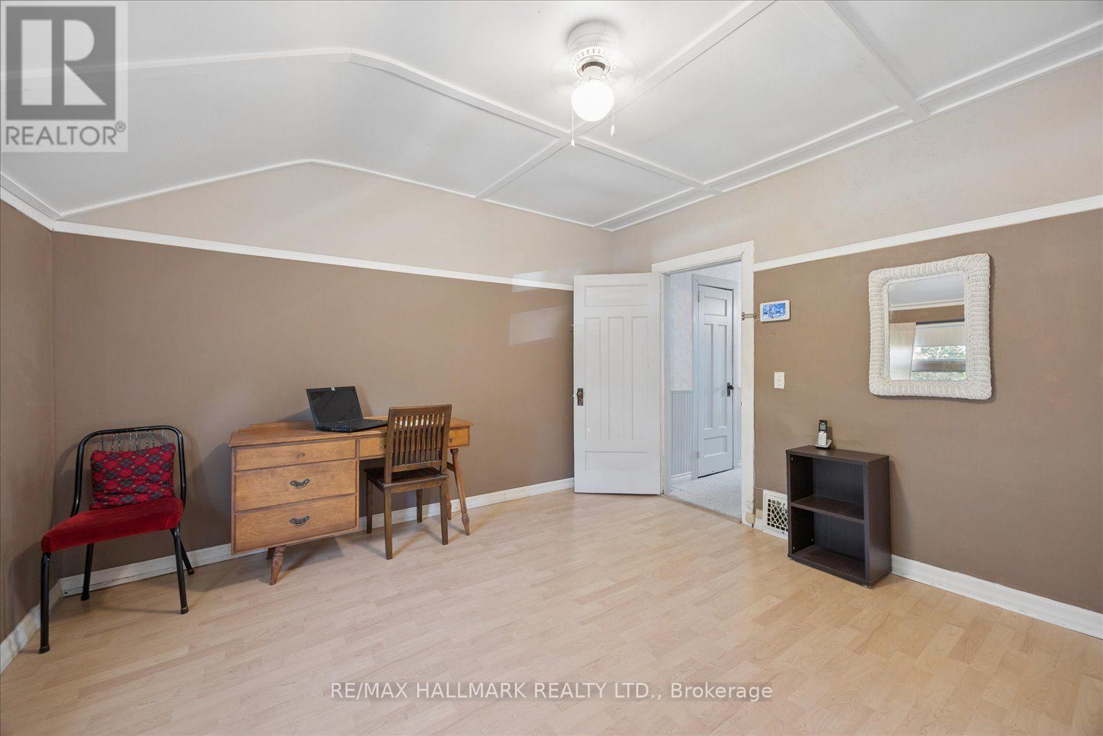 69 ALTON AVENUE - 31