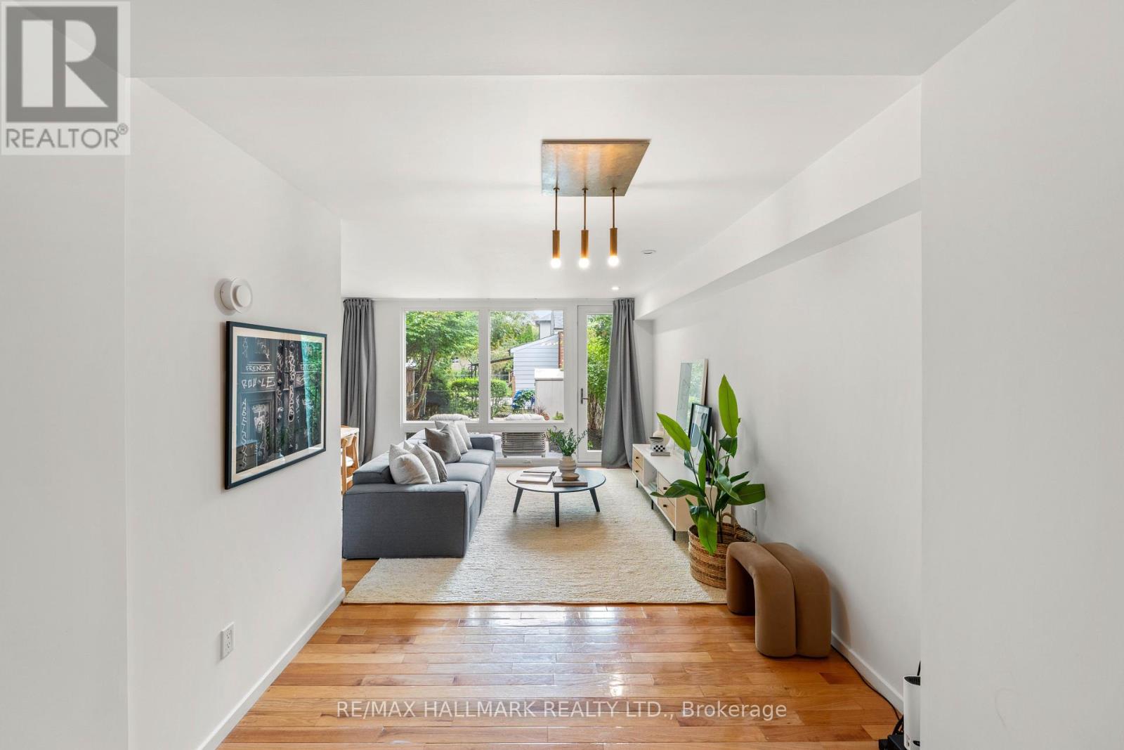 92 CHISHOLM AVENUE - 15