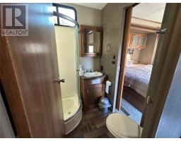111 Silver Springs Road thumbnail 40